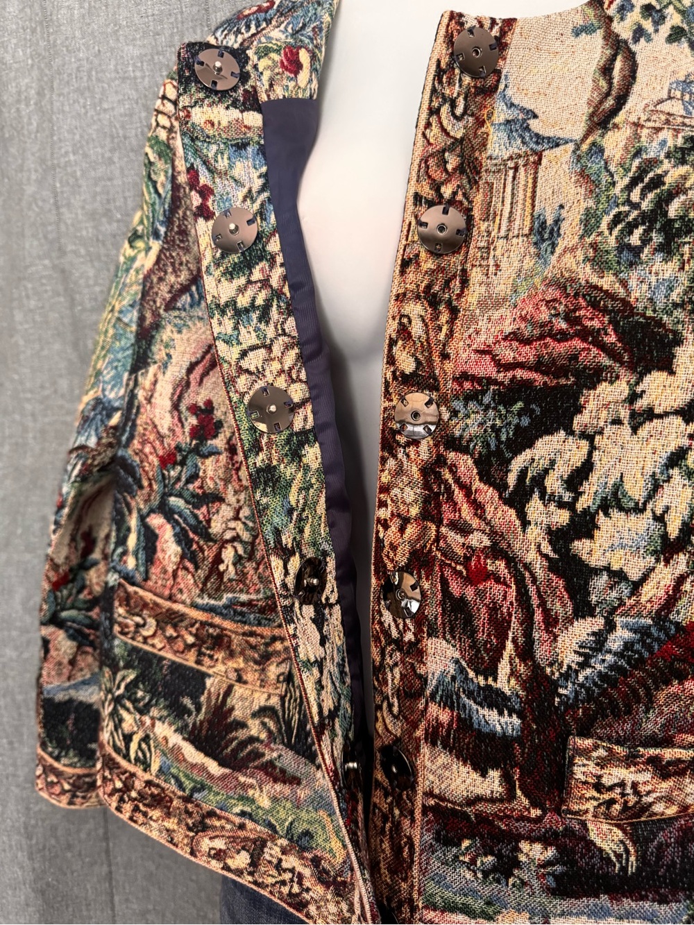 L'AGENCE Lian Multicolor Tapestry Jacket Boxy Collarless Crop Italian Inspire XL - Picture 7 of 11
